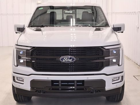 New 2026 Ford F150 Platinum w/ Equipment Group 702A High AWD/4WD image 4