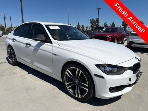 Used 2012 BMW 328i Sedan RWD image 1