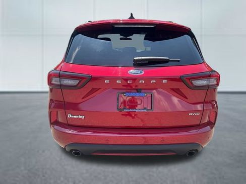 Used 2023 Ford Escape ST-Line w/ Tech Pack #1 AWD/4WD image 3