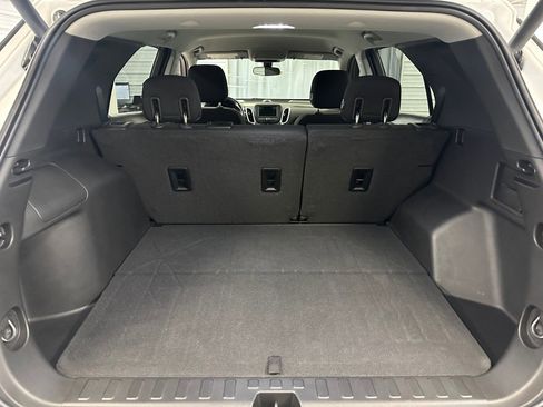 Used 2019 Chevrolet Equinox LT image 23