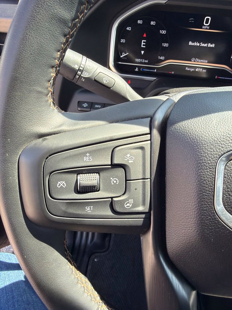 Used 2024 GMC Sierra 2500 AT4 w/ AT4 Premium Plus Package AWD/4WD image 16