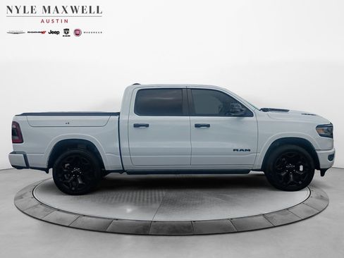 Used 2024 RAM 1500 Limited AWD/4WD image 17