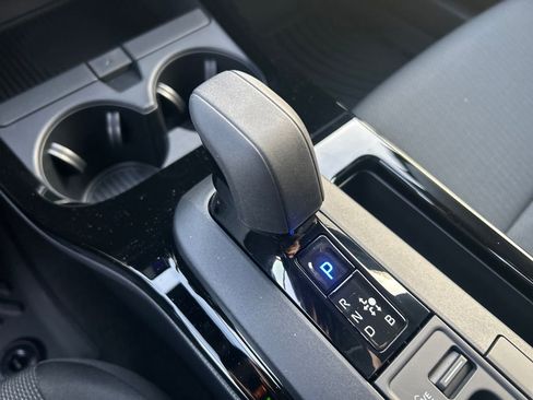 New 2026 Toyota Prius LE image 16