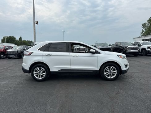 Used 2017 Ford Edge SEL w/ Equipment Group 201A FWD image 6