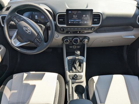 New 2025 Hyundai Venue SEL FWD image 14