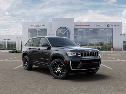 New 2026 Jeep Grand Cherokee Summit image 31