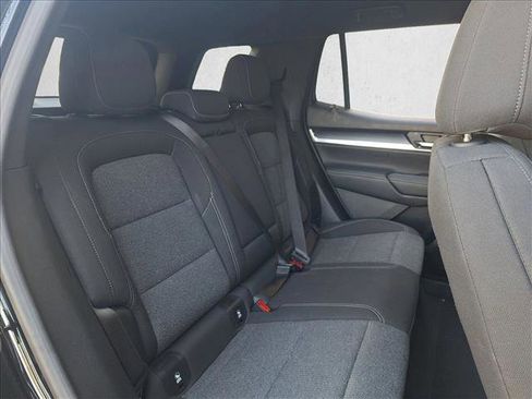 Used 2025 GMC Terrain Elevation image 17