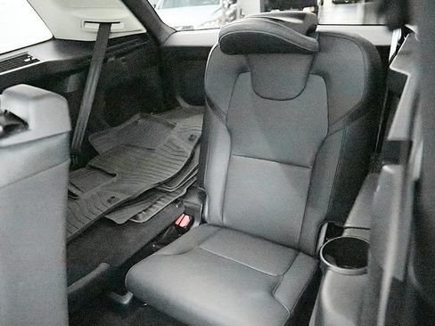 Certified 2023 Volvo XC90 B6 Plus AWD/4WD image 24
