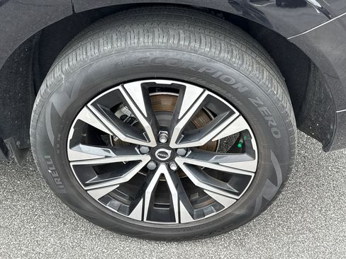 Used 2024 Volvo XC60 B5 Core image 20