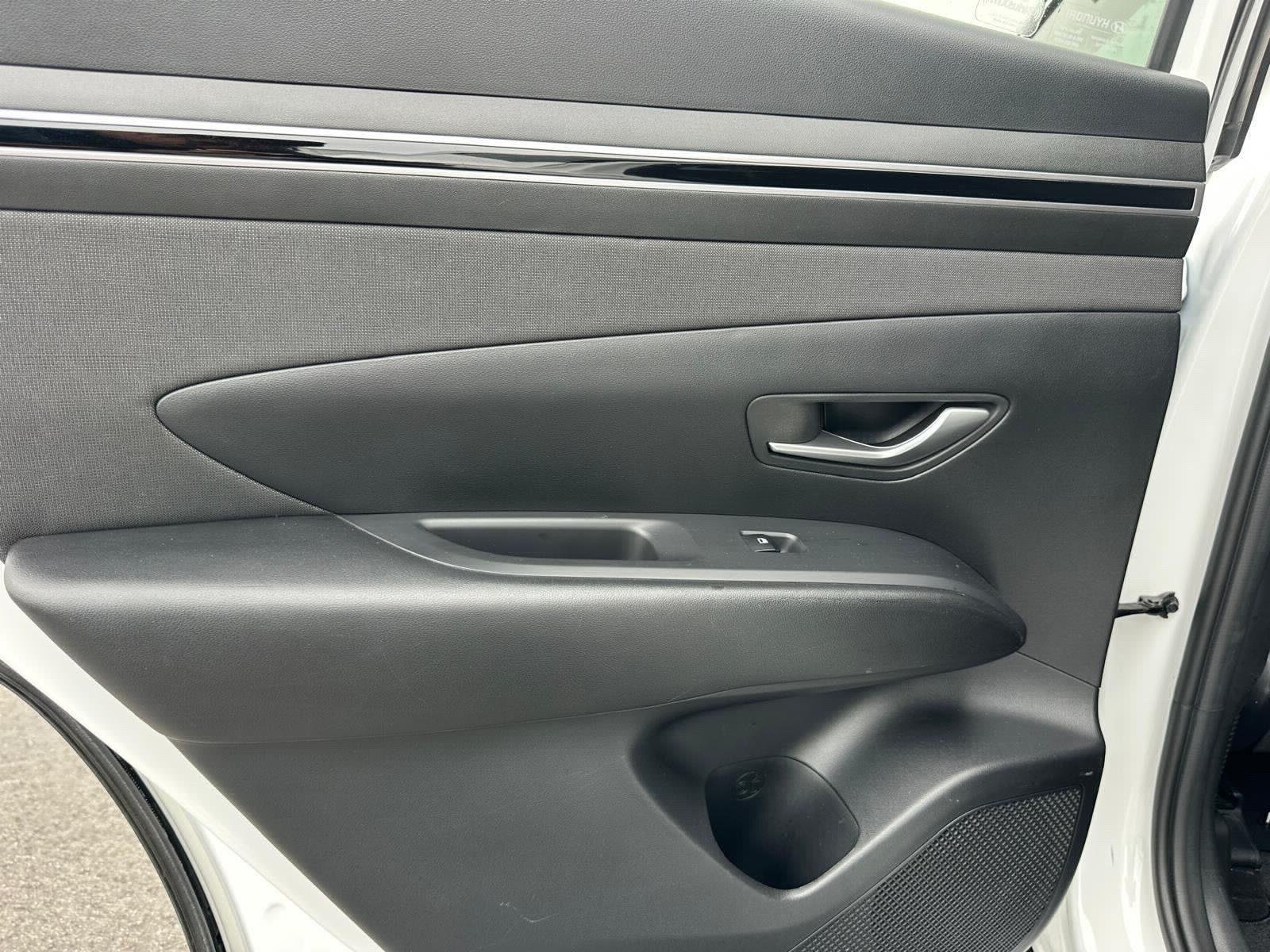 Used 2023 Hyundai Tucson SEL w/ Convenience Package FWD image 20