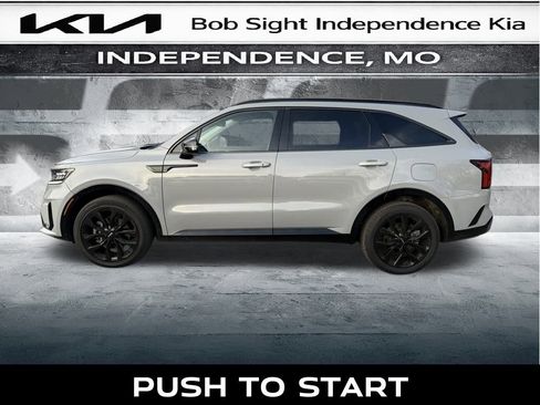 Certified 2023 Kia Sorento SX image 5