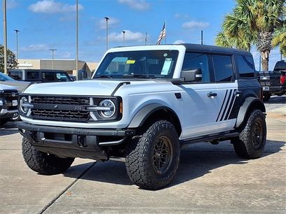 New 2025 Ford Bronco Badlands