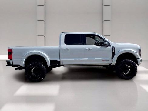 Used 2026 Ford F250 Platinum AWD/4WD image 6