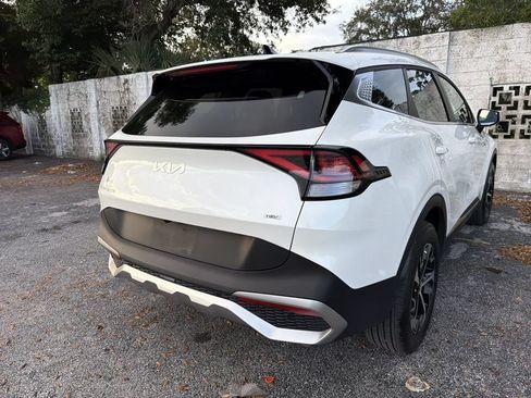Certified 2024 Kia Sportage EX AWD/4WD image 12