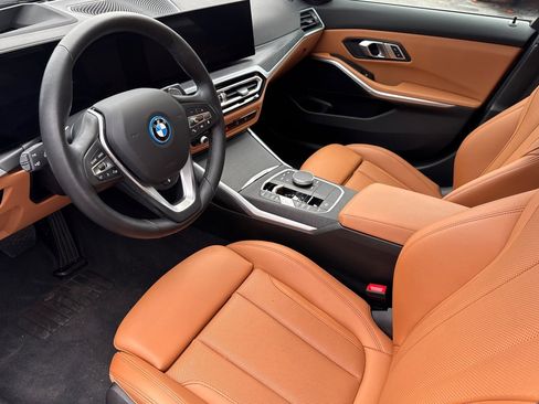 Certified 2023 BMW 330e w/ Premium Package image 4