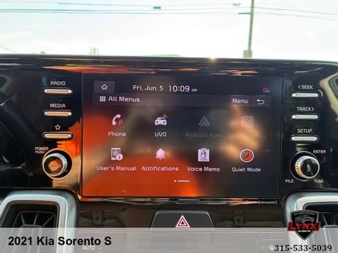 Used 2021 Kia Sorento S AWD/4WD image 17