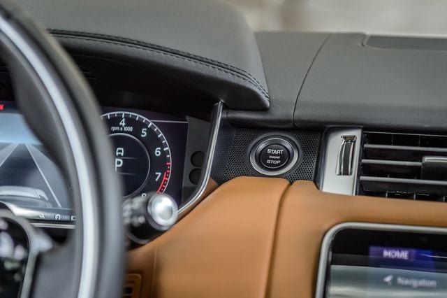 Used 2018 Land Rover Range Rover Sport Supercharged AWD/4WD image 33