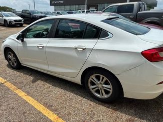 Used 2017 Chevrolet Cruze LT FWD video 2