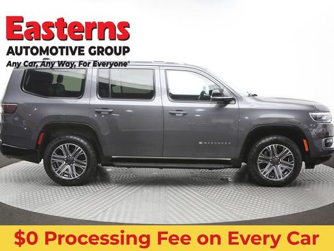 Used 2024 Jeep Wagoneer Series II AWD/4WD image 48