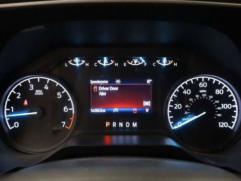 Used 2023 Ford F150 XLT image 5