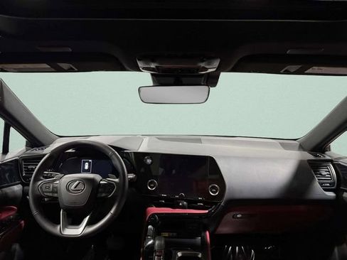 Used 2025 Lexus NX 250 AWD image 13