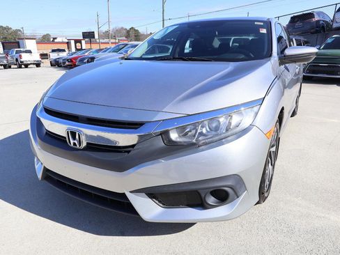 Used 2016 Honda Civic EX image 11