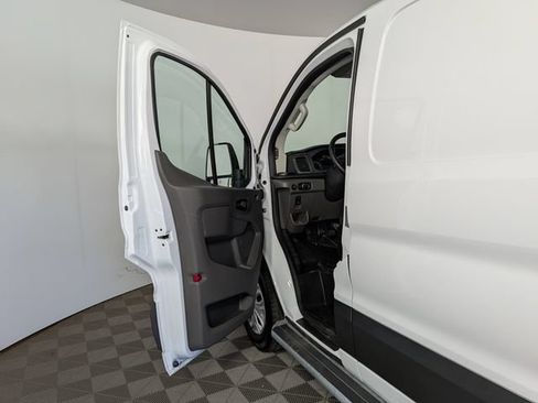 Used 2025 Ford Transit 250 Low Roof w/ Exterior Upgrade Package RWD image 13