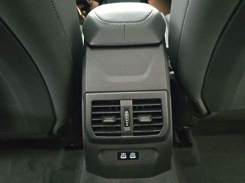 New 2025 BMW 228i xDrive w/ Premium Package image 25