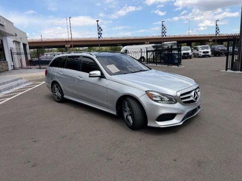 Used 2015 Mercedes-Benz E 350 4MATIC Wagon w/ Premium 1 Package image 21