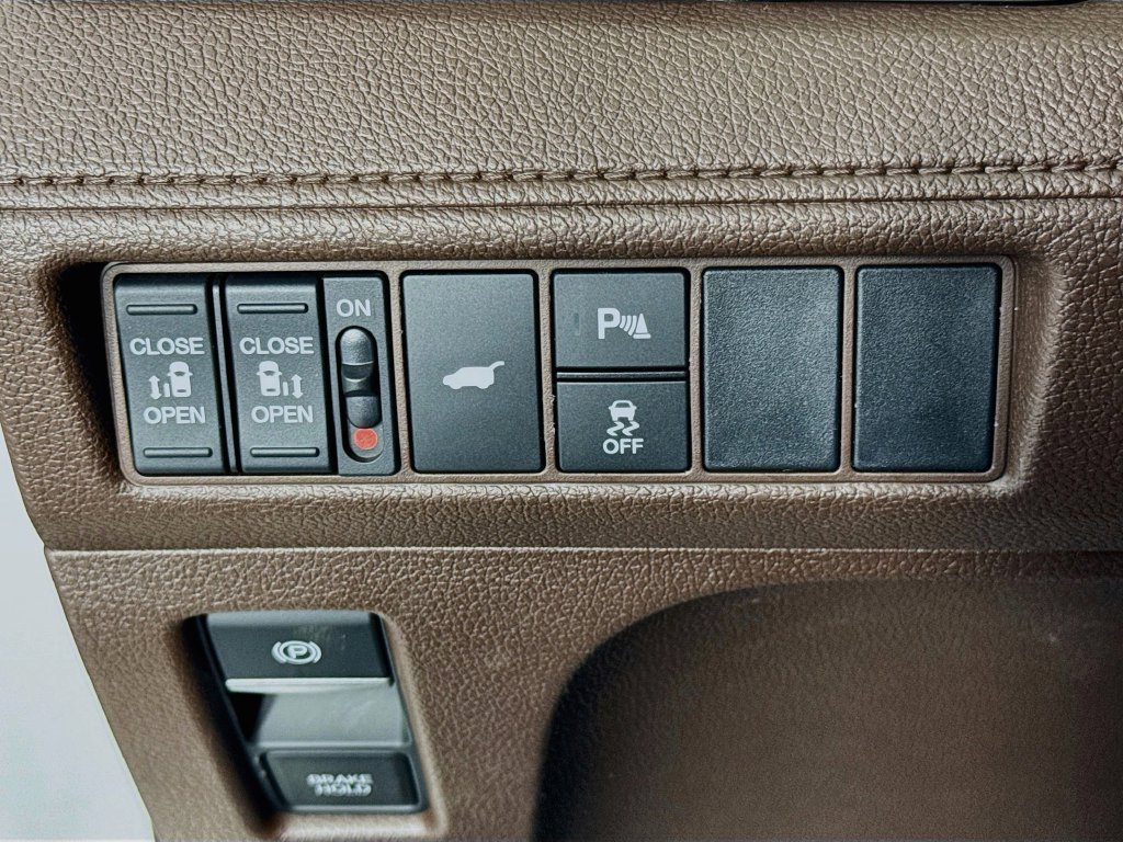 Used 2026 Honda Odyssey Touring image 17