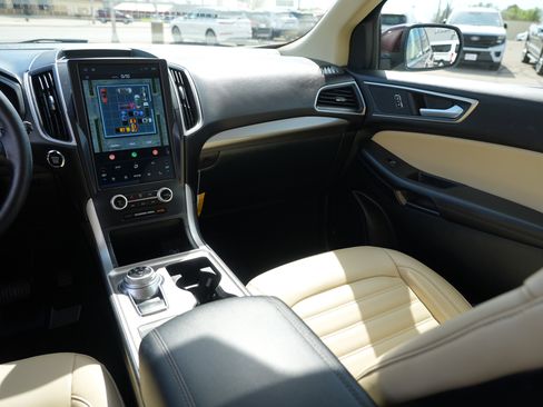 Used 2023 Ford Edge SEL w/ Convenience Package AWD/4WD image 24
