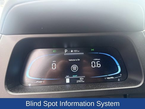 Used 2025 Hyundai Elantra Sport FWD image 6