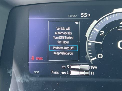 New 2026 Toyota Tundra Platinum AWD/4WD image 11