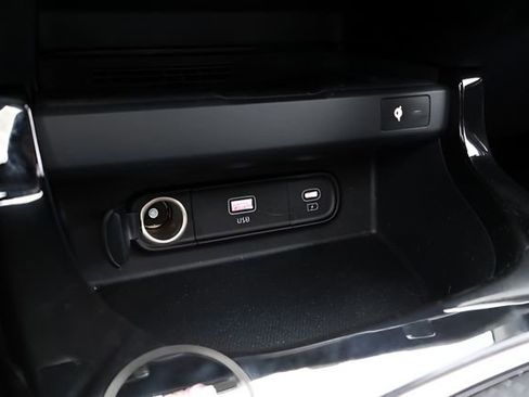 Used 2024 Kia Seltos EX image 26