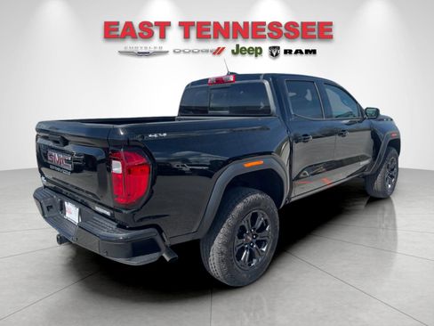 Used 2025 GMC Canyon Elevation image 3