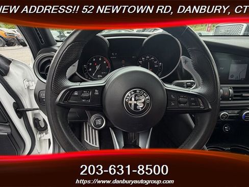 Used 2022 Alfa Romeo Giulia Sprint AWD/4WD image 22