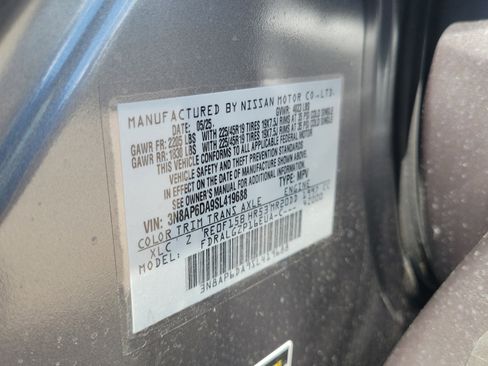 Certified 2025 Nissan Kicks SR FWD image 31