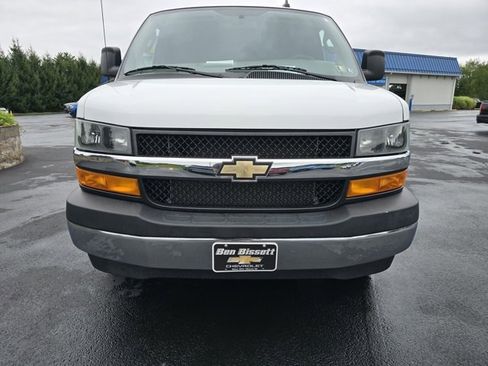 Used 2023 Chevrolet Express 2500 w/ Driver Convenience Package image 6