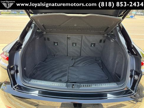 Used 2020 Porsche Macan AWD/4WD image 8