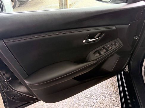 Used 2023 Nissan Sentra SV FWD image 15