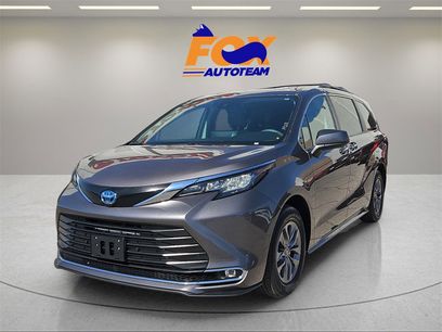 Certified 2023 Toyota Sienna XLE