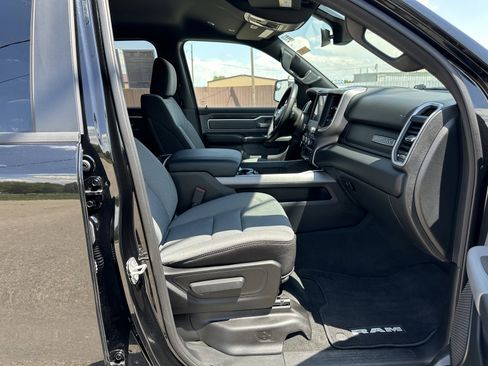 Used 2022 RAM 1500 Big Horn image 10