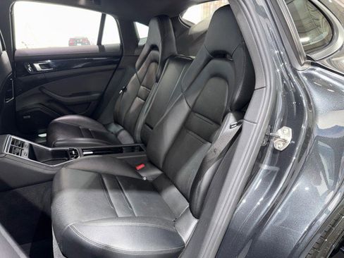 Used 2017 Porsche Panamera image 55