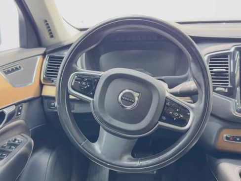 Used 2016 Volvo XC90 T5 Inscription w/ Vision Package AWD/4WD image 21