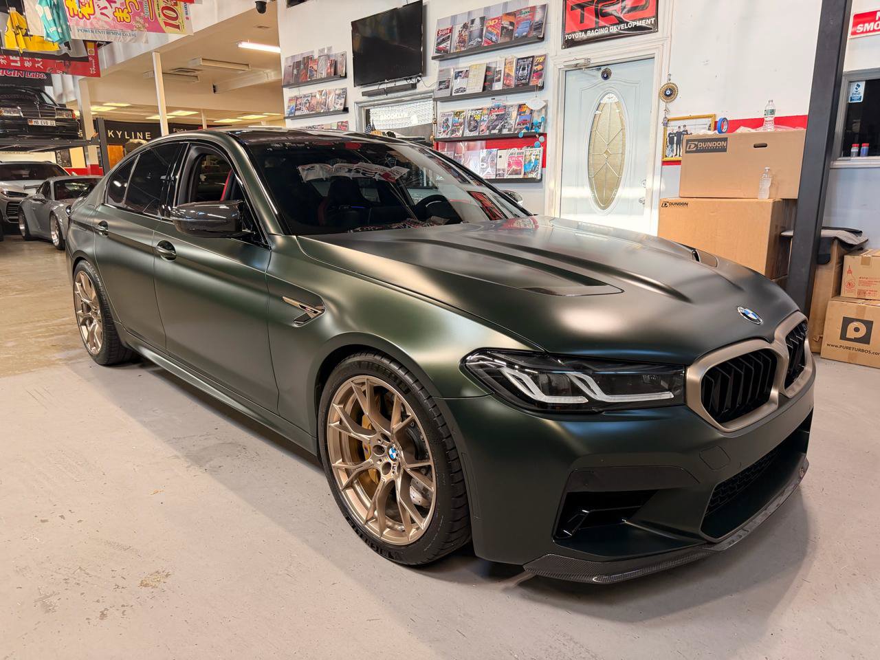 Used 2022 BMW M5 CS AWD/4WD image 3