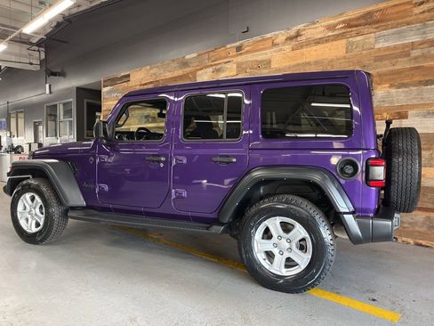 Used 2023 Jeep Wrangler Sport S w/ Sun And Sound Package image 21