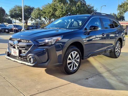 Certified 2025 Subaru Outback Premium image 20