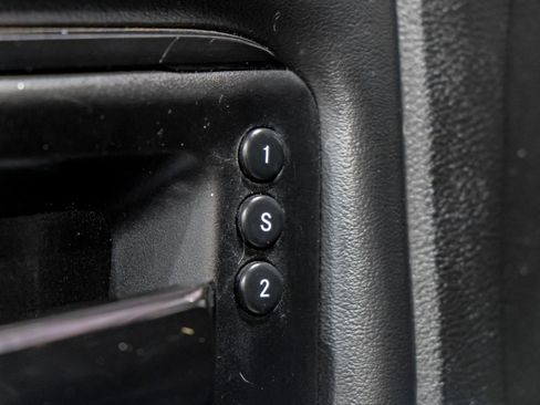 Used 2022 RAM 3500 Limited AWD/4WD image 43