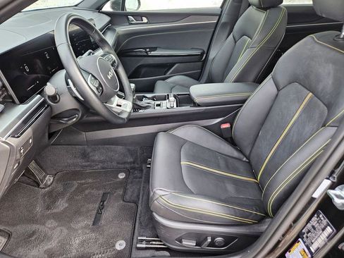 Used 2025 Kia K5 GT image 17