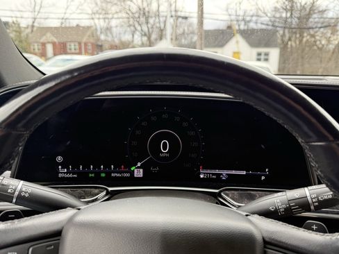 Used 2021 Cadillac Escalade Premium Luxury w/ Driver Assist Tech Package image 51